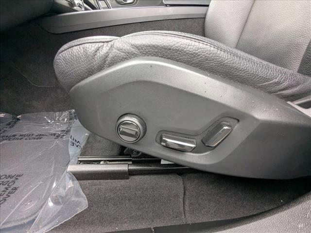 used 2024 Volvo XC60 car, priced at $31,400