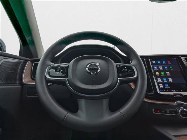 used 2024 Volvo XC60 car, priced at $31,400