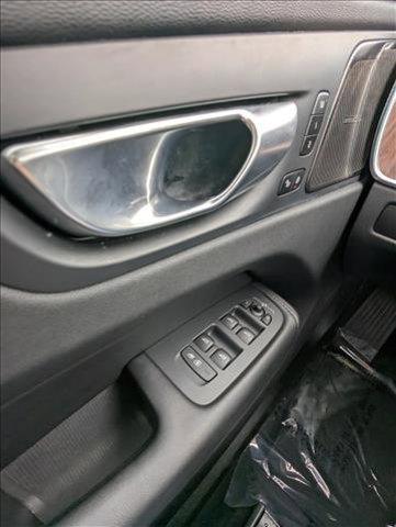 used 2024 Volvo XC60 car, priced at $31,400