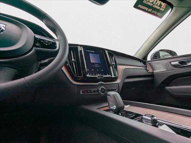 used 2024 Volvo XC60 car, priced at $31,400