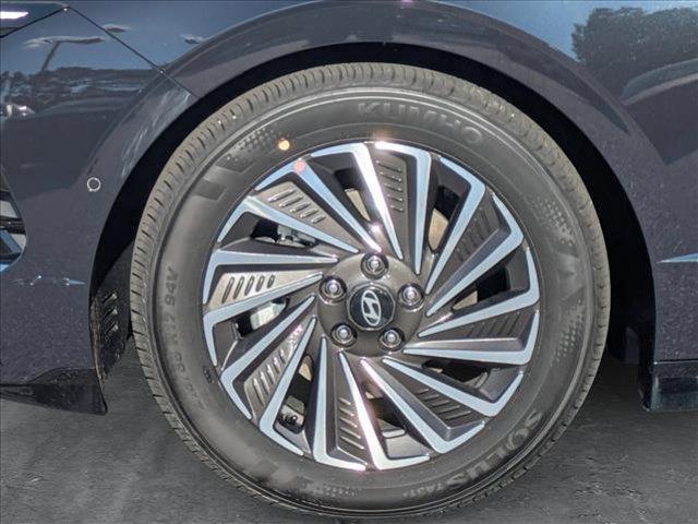 new 2025 Hyundai Sonata Hybrid car, priced at $39,525