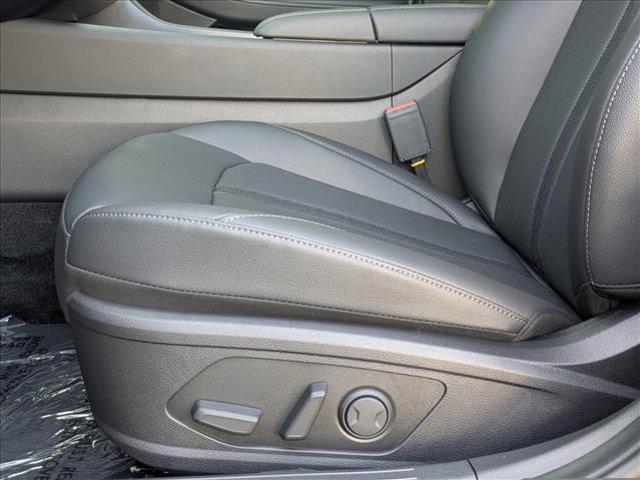 new 2025 Hyundai Sonata Hybrid car, priced at $39,525