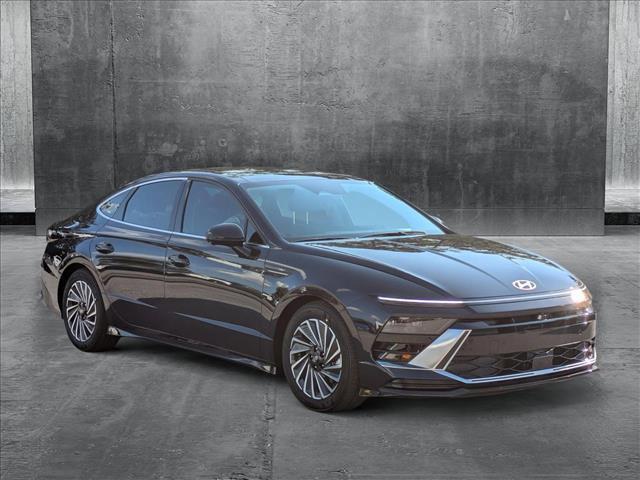 new 2025 Hyundai Sonata Hybrid car, priced at $39,525