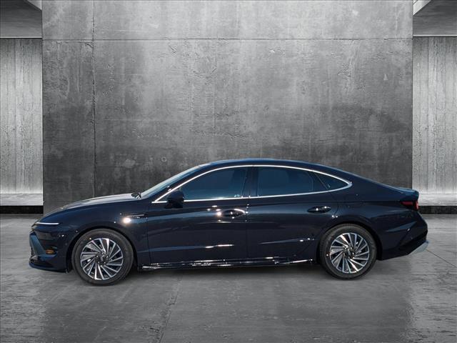 new 2025 Hyundai Sonata Hybrid car, priced at $39,525