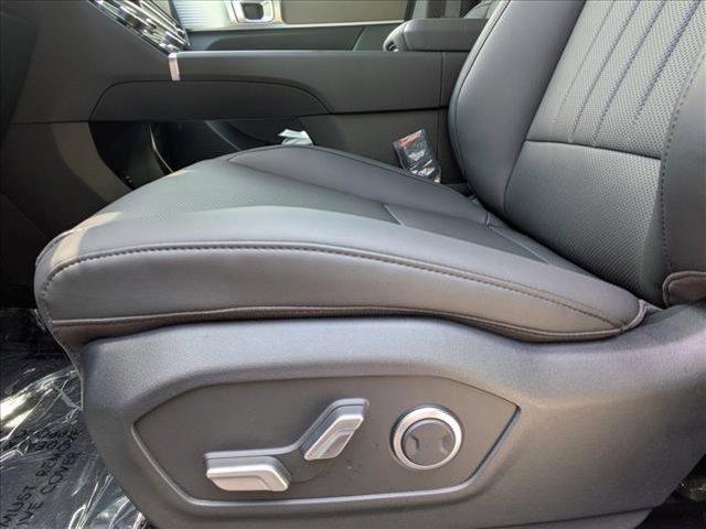 new 2025 Hyundai Santa Fe car, priced at $43,619
