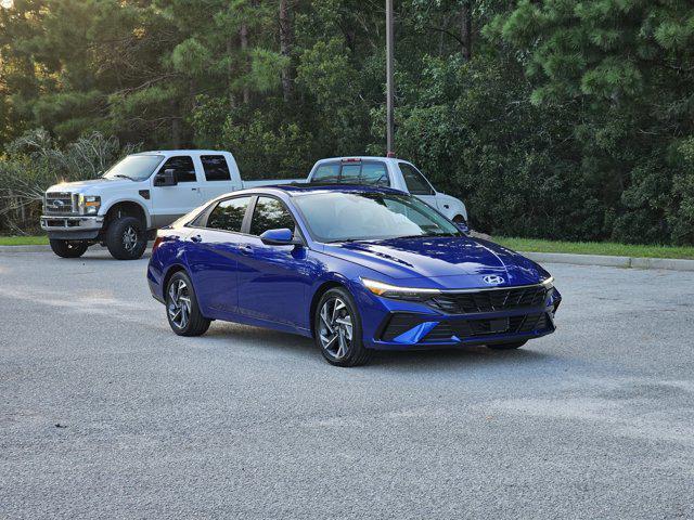 new 2025 Hyundai Elantra car, priced at $28,615
