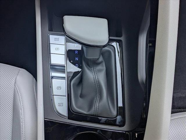 new 2025 Hyundai Elantra car, priced at $28,231