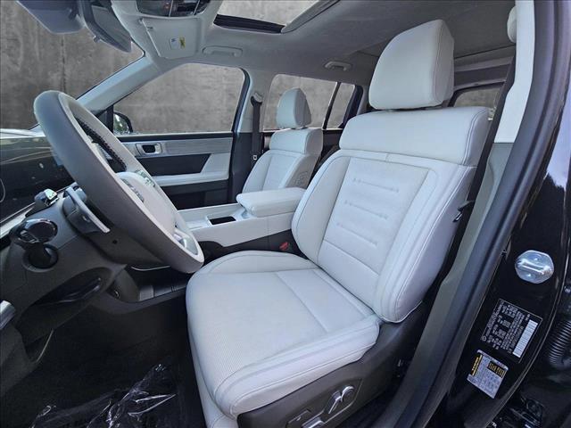 new 2025 Hyundai SANTA FE HEV car, priced at $50,245