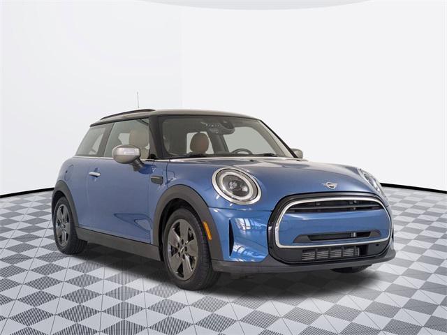 used 2023 MINI Hardtop car, priced at $21,325