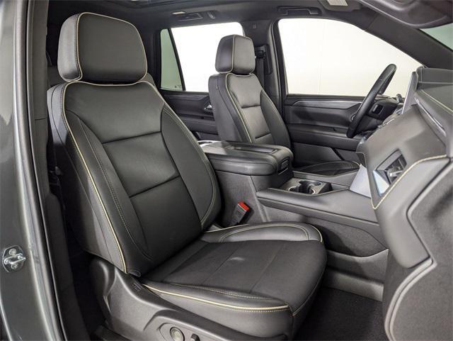 used 2022 GMC Yukon car, priced at $56,842
