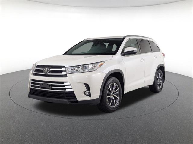 used 2017 Toyota Highlander car, priced at $23,425