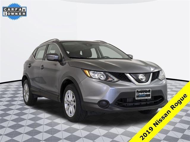 used 2019 Nissan Rogue Sport car, priced at $15,925