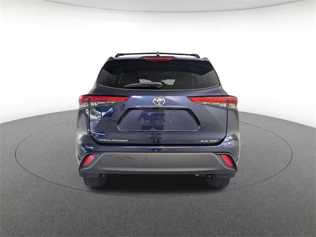 used 2020 Toyota Highlander car, priced at $30,542
