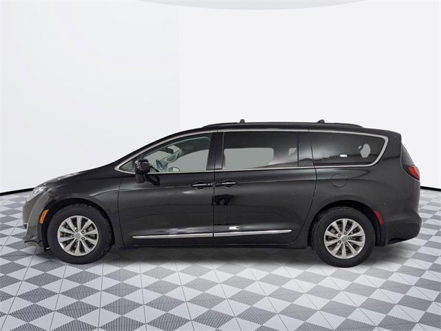 used 2017 Chrysler Pacifica car, priced at $14,436