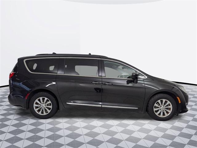 used 2017 Chrysler Pacifica car, priced at $14,436