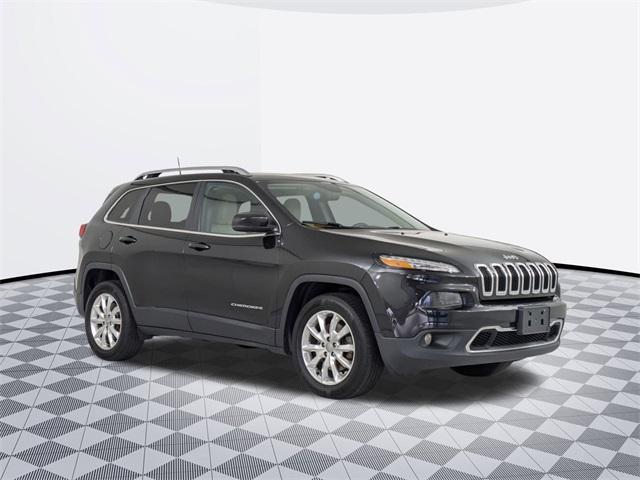 used 2016 Jeep Cherokee car, priced at $12,113