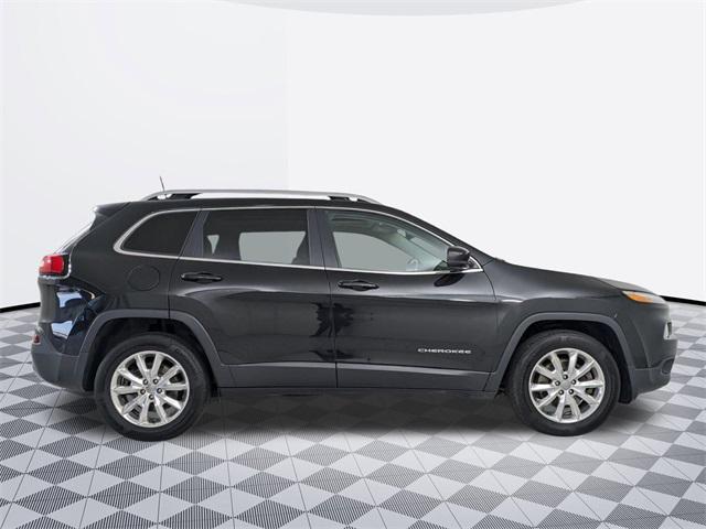 used 2016 Jeep Cherokee car, priced at $12,113