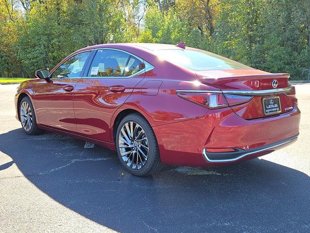 new 2025 Lexus ES 300h car, priced at $53,660