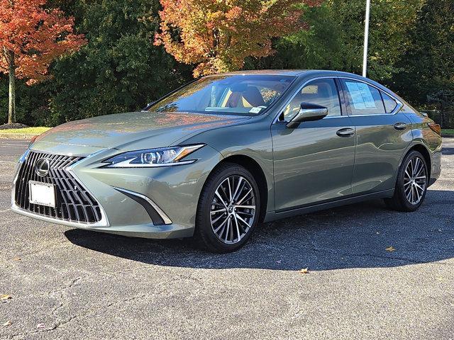 used 2024 Lexus ES 300h car, priced at $43,789