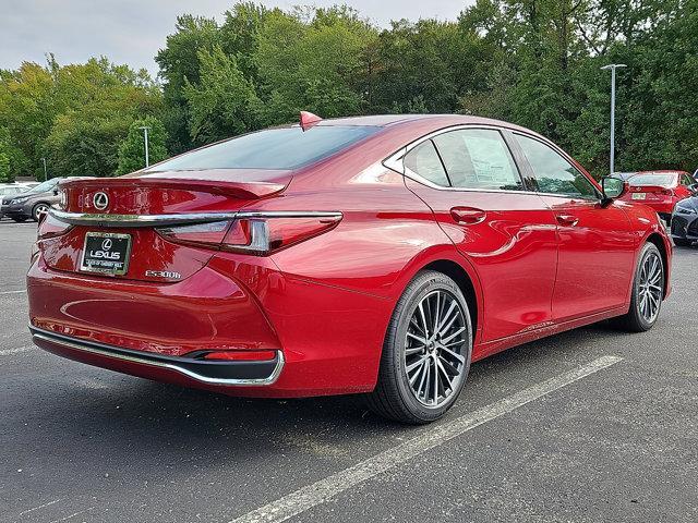 new 2025 Lexus ES 300h car, priced at $49,825