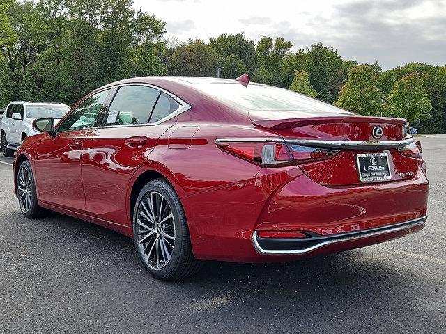 new 2025 Lexus ES 300h car, priced at $49,825