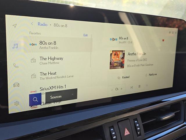 new 2025 Lexus ES 300h car, priced at $50,925