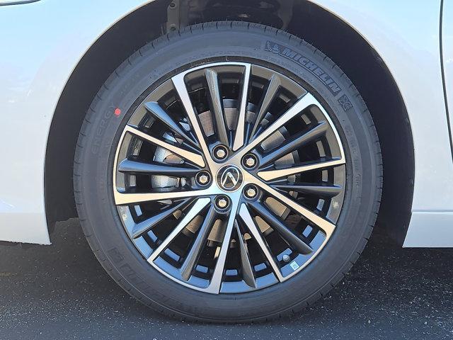 new 2025 Lexus ES 300h car, priced at $50,925