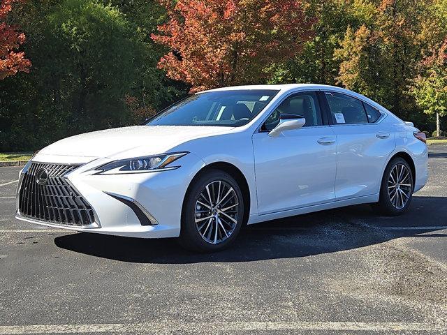 new 2025 Lexus ES 300h car, priced at $50,925
