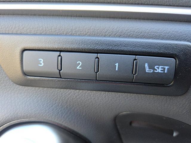 new 2025 Lexus ES 300h car, priced at $50,925