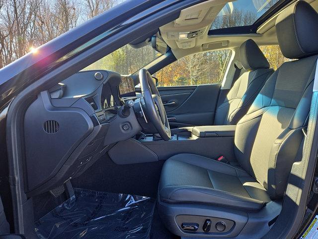 used 2025 Lexus ES 350 car, priced at $44,229