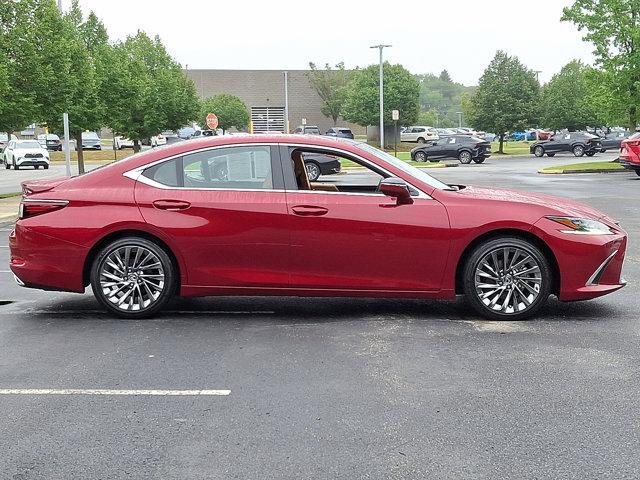 used 2025 Lexus ES 350 car, priced at $52,841