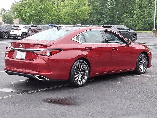 used 2025 Lexus ES 350 car, priced at $52,841