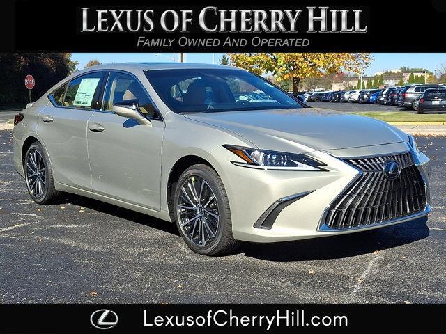 new 2025 Lexus ES 350 car, priced at $47,515