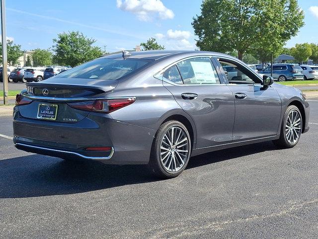 new 2025 Lexus ES 300h car, priced at $49,890