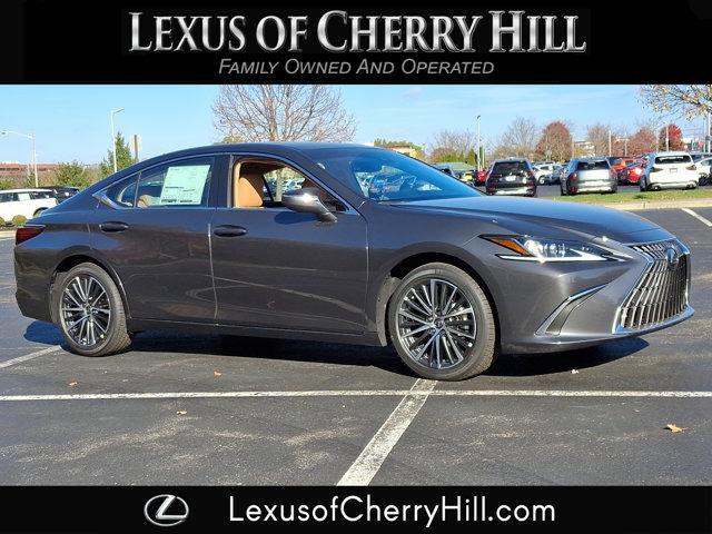 new 2025 Lexus ES 350 car, priced at $48,069