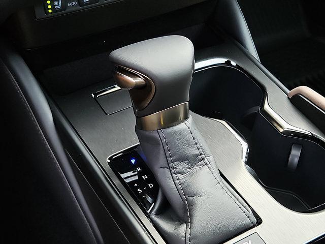 new 2025 Lexus ES 300h car, priced at $51,344