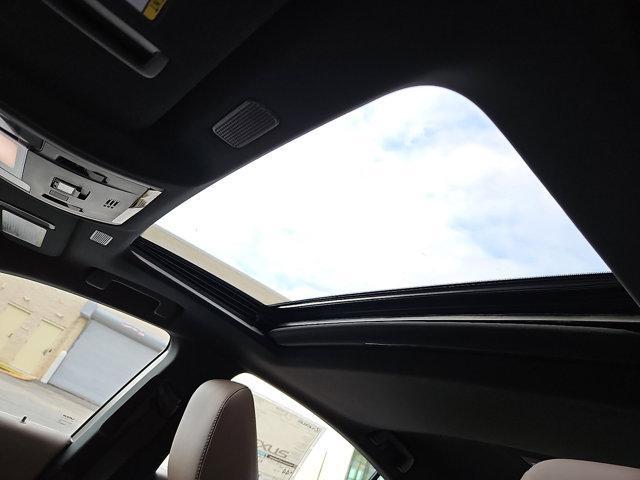 new 2025 Lexus ES 300h car, priced at $51,344