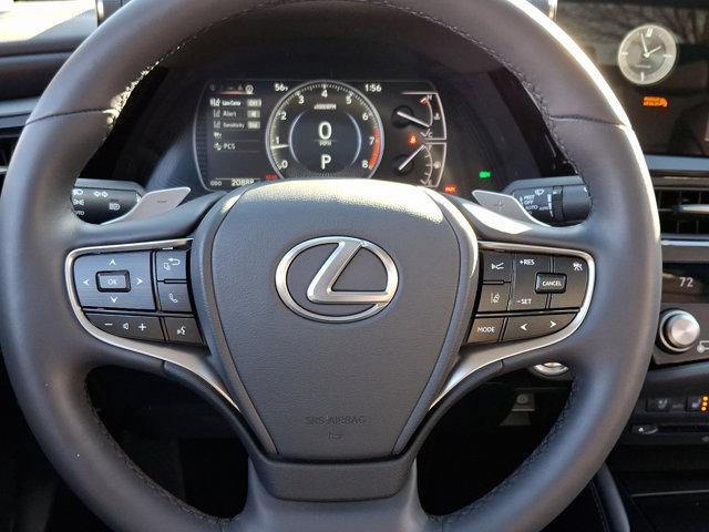 used 2022 Lexus ES 250 car, priced at $35,261