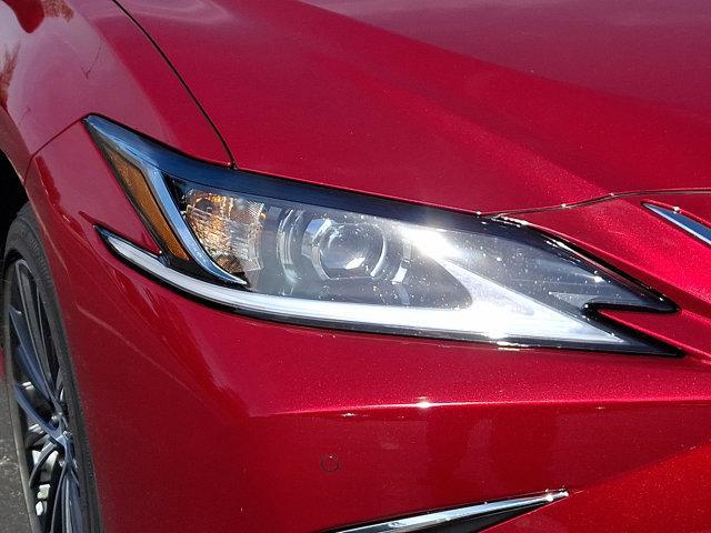 new 2025 Lexus ES 300h car, priced at $49,265