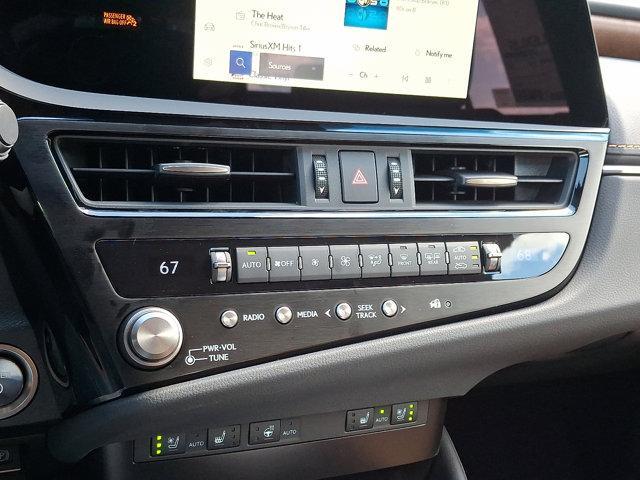 new 2025 Lexus ES 300h car, priced at $49,265