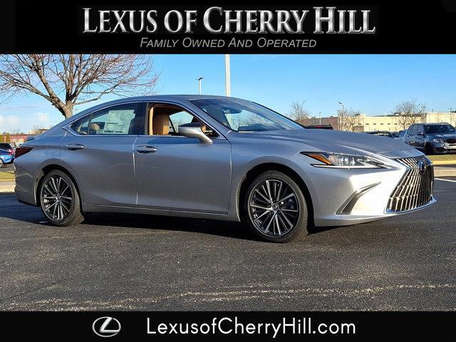 new 2025 Lexus ES 350 car, priced at $50,334