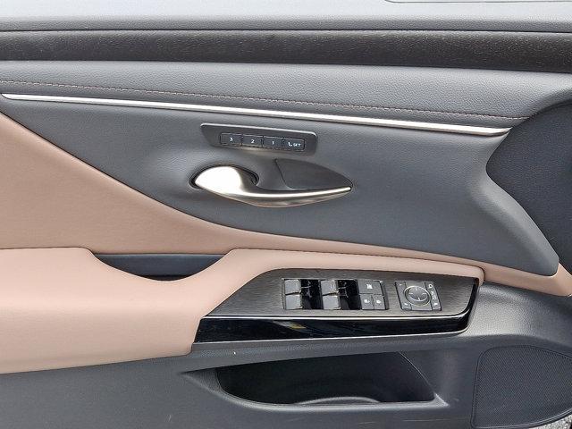 new 2025 Lexus ES 300h car, priced at $49,404