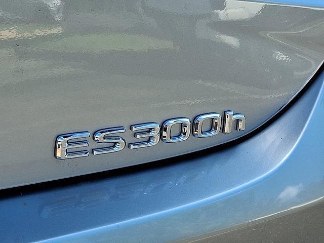 new 2025 Lexus ES 300h car, priced at $49,950