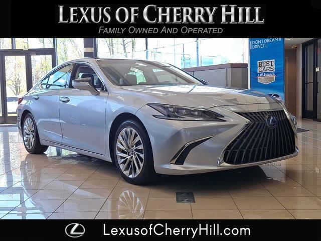 used 2022 Lexus ES 350 car, priced at $46,899