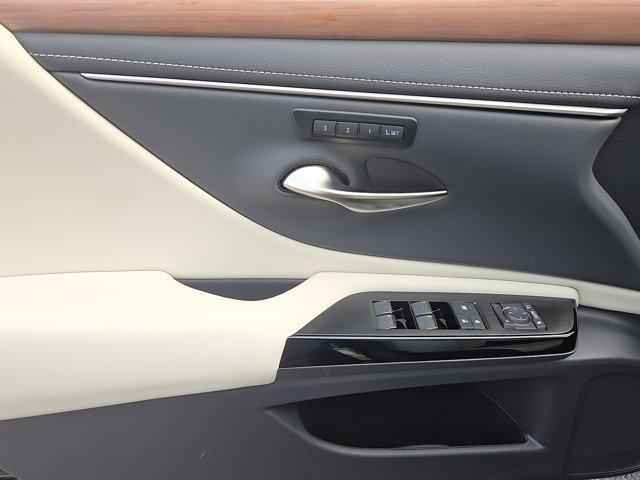 new 2025 Lexus ES 350 car, priced at $48,000