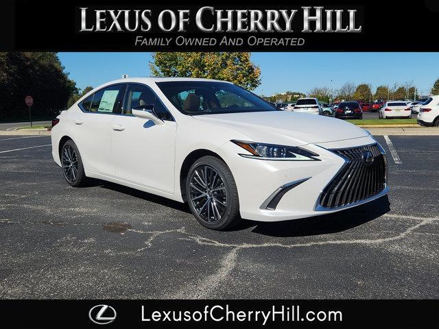new 2025 Lexus ES 350 car, priced at $48,015