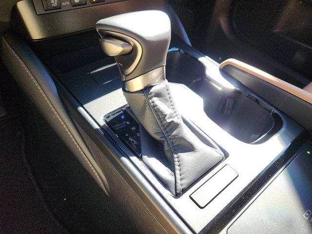 new 2025 Lexus ES 350 car, priced at $48,015