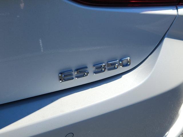 new 2025 Lexus ES 350 car, priced at $48,015