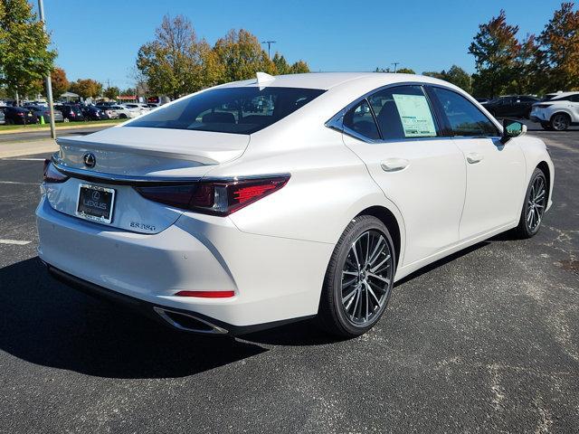 new 2025 Lexus ES 350 car, priced at $48,015