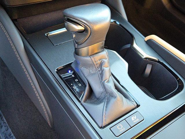 used 2025 Lexus ES 300h car, priced at $48,224